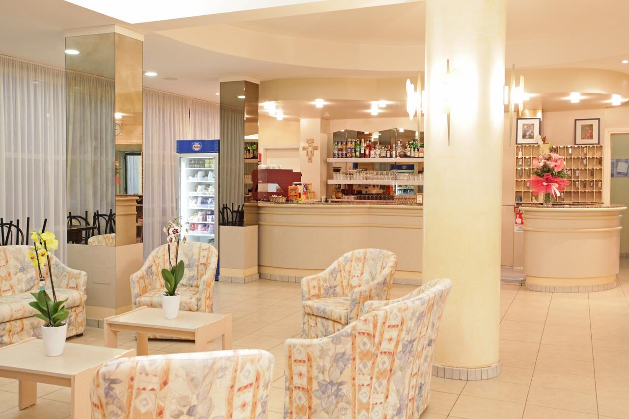 Hotel Santa Maria Cervia Kültér fotó